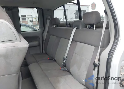 2004 Ford F-150 Lariat/Xl/Xlt z USA, uszkodzony, nr VIN 1FTPX125X4NA15610